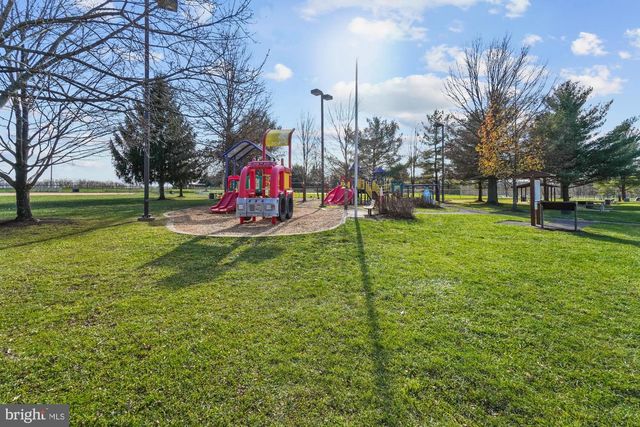 3565 HOLBORN PL, Frederick, MD 21704