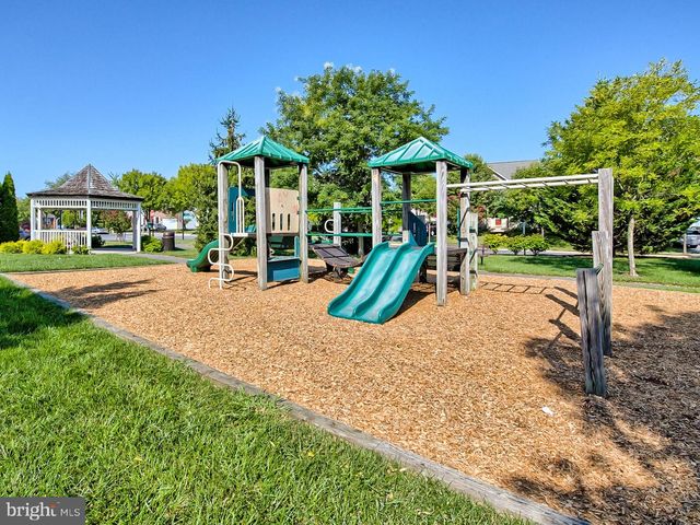 3565 HOLBORN PL, Frederick, MD 21704
