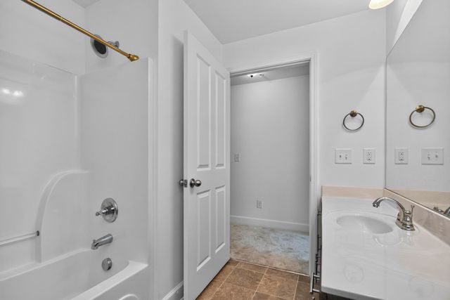 8605 Peckham Ln Unit 9, Antioch, TN 37013