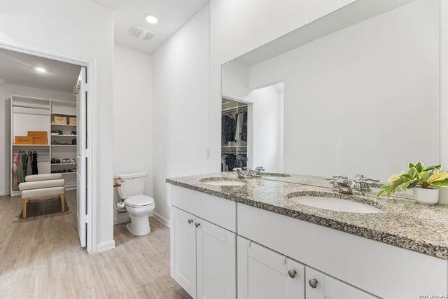 634 Bean Bnd, San Antonio, TX 78221