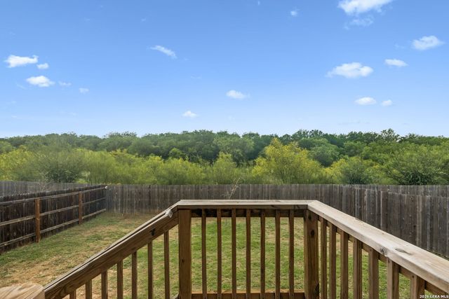 634 Bean Bnd, San Antonio, TX 78221
