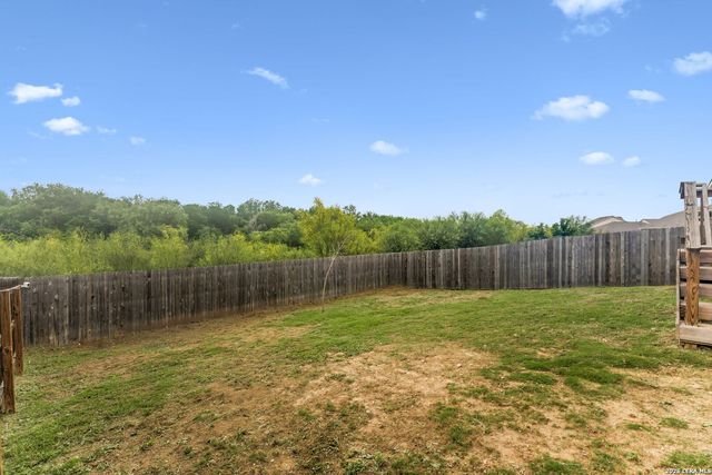 634 Bean Bnd, San Antonio, TX 78221