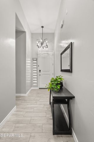 13729 Lago Vista Avenue, Horizon City, TX 79928