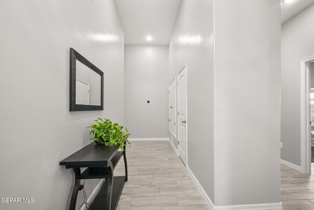 13729 Lago Vista Avenue, Horizon City, TX 79928