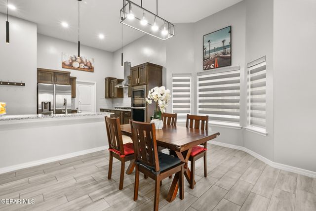 13729 Lago Vista Avenue, Horizon City, TX 79928