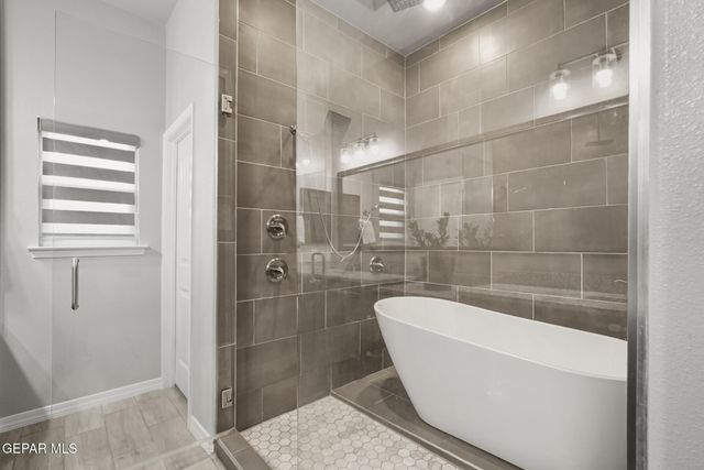 13729 Lago Vista Avenue, Horizon City, TX 79928