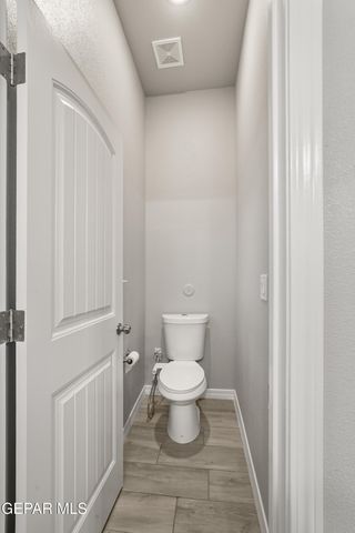 13729 Lago Vista Avenue, Horizon City, TX 79928