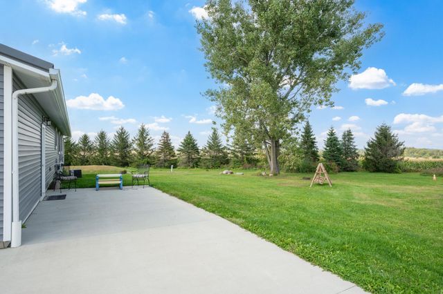 69378 230th Avenue, Canisteo Twp, MN 55944