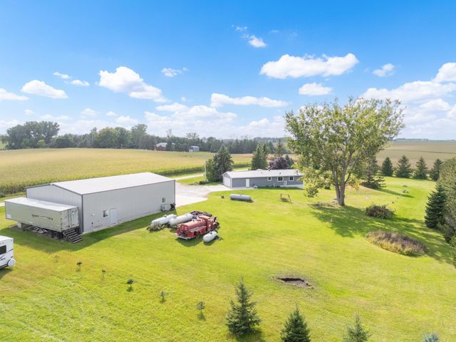 69378 230th Avenue, Canisteo Twp, MN 55944