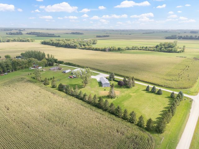 69378 230th Avenue, Canisteo Twp, MN 55944