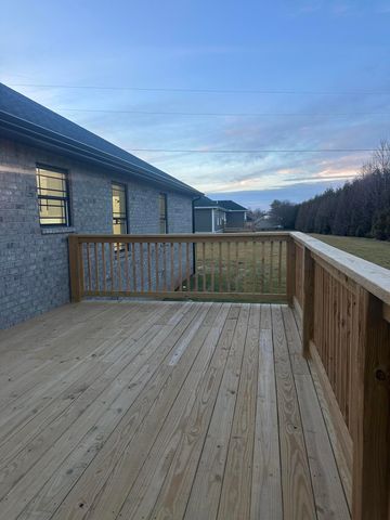 127 Carriage Court, Somerset, KY 42503