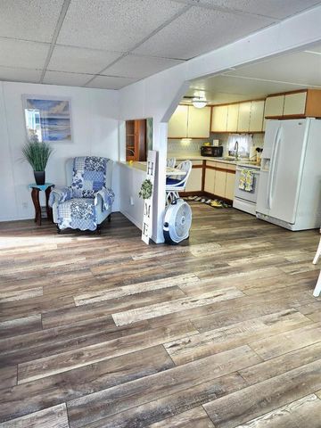 1912 IOWA AVENUE, Bradenton, FL 34207