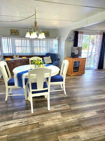 1912 IOWA AVENUE, Bradenton, FL 34207