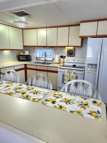 1912 IOWA AVENUE, Bradenton, FL 34207