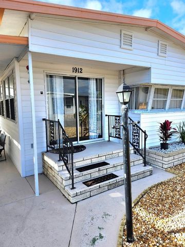 1912 IOWA AVENUE, Bradenton, FL 34207