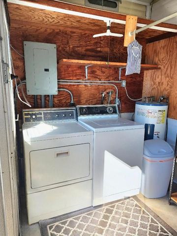 1912 IOWA AVENUE, Bradenton, FL 34207