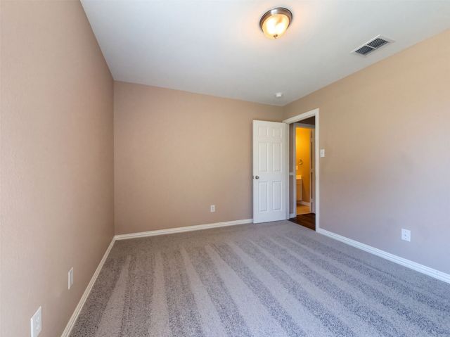 5327 Lake Gardens Drive, Grand Prairie, TX 75052