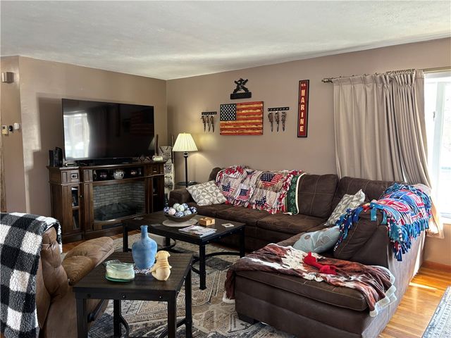 321 Burton Street, Bath, NY 14810