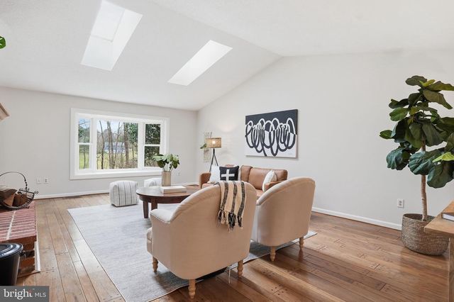 18311 QUEEN ANNE BRIDGE RD, Bowie, MD 20716