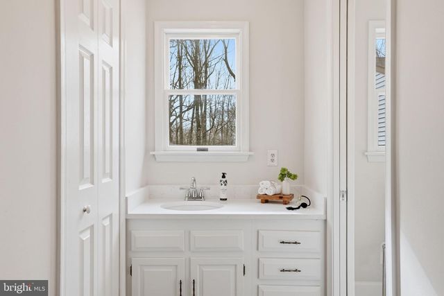 18311 QUEEN ANNE BRIDGE RD, Bowie, MD 20716