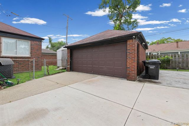 19371 Monica Street, Detroit, MI 48221