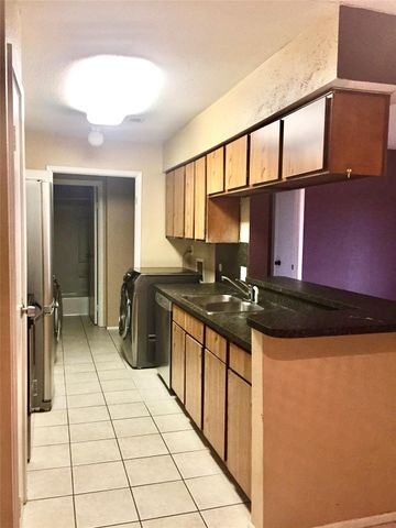 15534 Zabolio Drive 262, Houston, TX 77598