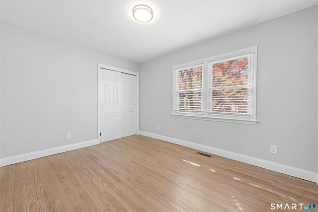 130 Deramo Place, Bridgeport, CT 06606