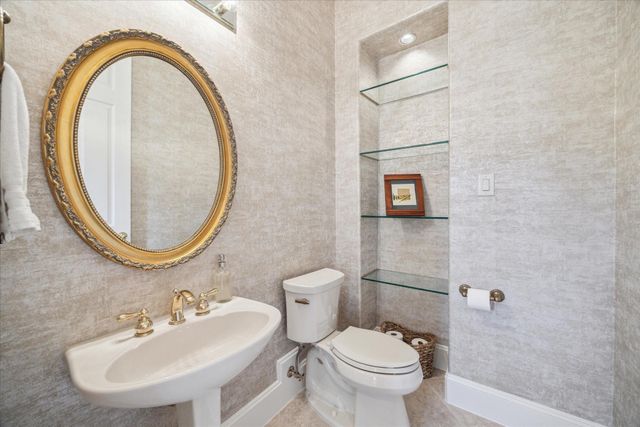 718 Marywood Chase, Houston, TX 77079