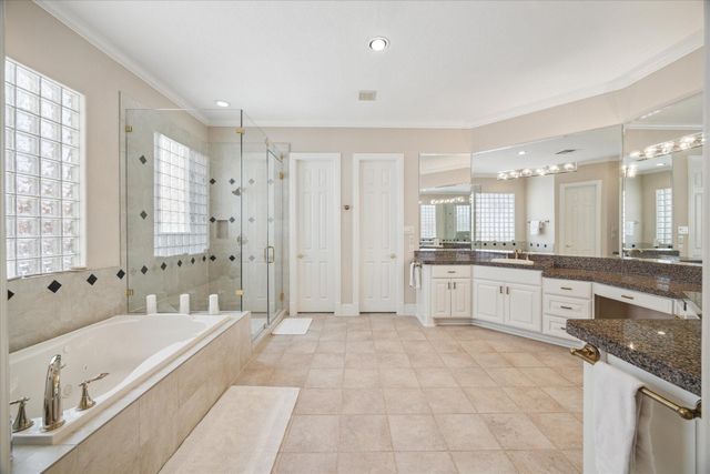 718 Marywood Chase, Houston, TX 77079