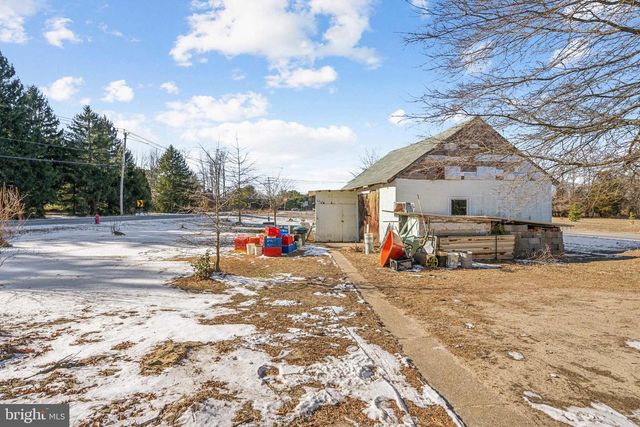 236 CHURCH RD, Medford, NJ 08055