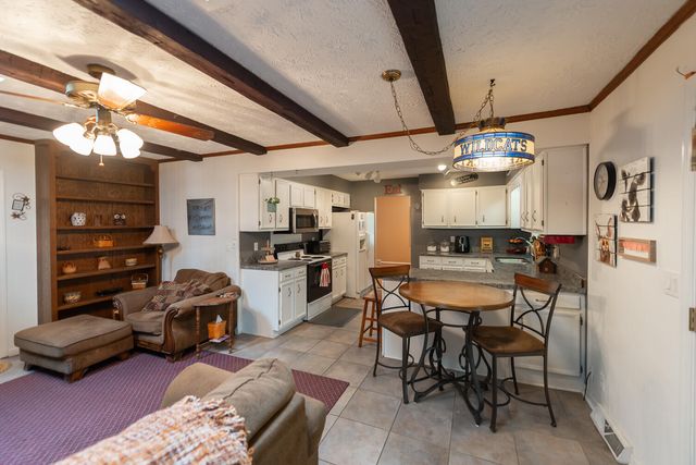 34 Timberlawn Circle, Frankfort, KY 40601