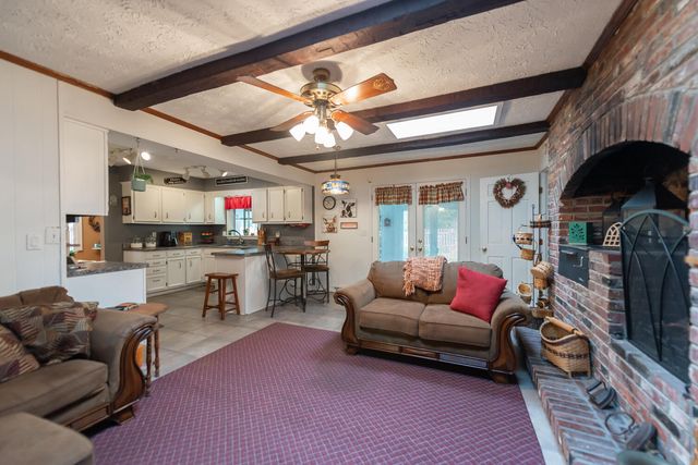 34 Timberlawn Circle, Frankfort, KY 40601