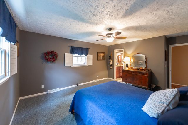 34 Timberlawn Circle, Frankfort, KY 40601