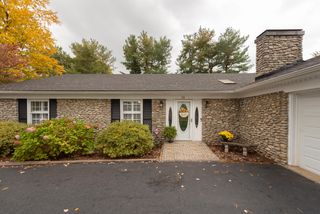 34 Timberlawn Circle, Frankfort, KY 40601