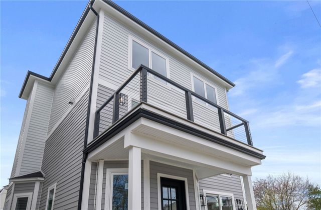 7 Wellington Avenue, Newport, RI 02840