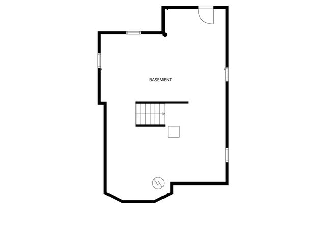 7 Wellington Avenue, Newport, RI 02840