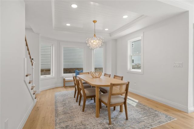 7 Wellington Avenue, Newport, RI 02840
