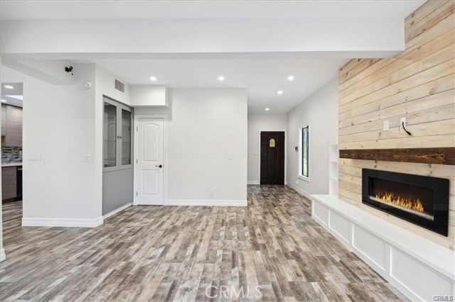 10831 Roycroft Street 72, Sun Valley (los Angeles), CA 91352