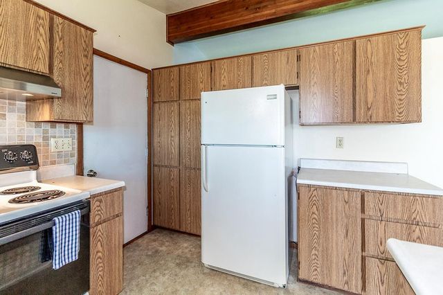 E8488 STAGE ROAD, New London, WI 54961