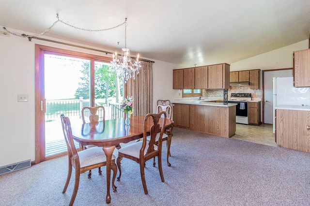 E8488 STAGE ROAD, New London, WI 54961