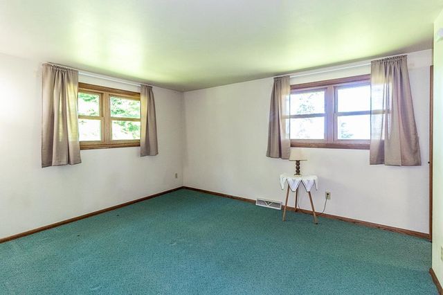 E8488 STAGE ROAD, New London, WI 54961