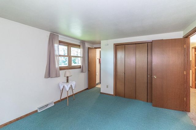 E8488 STAGE ROAD, New London, WI 54961