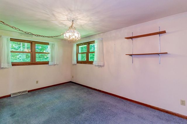 E8488 STAGE ROAD, New London, WI 54961
