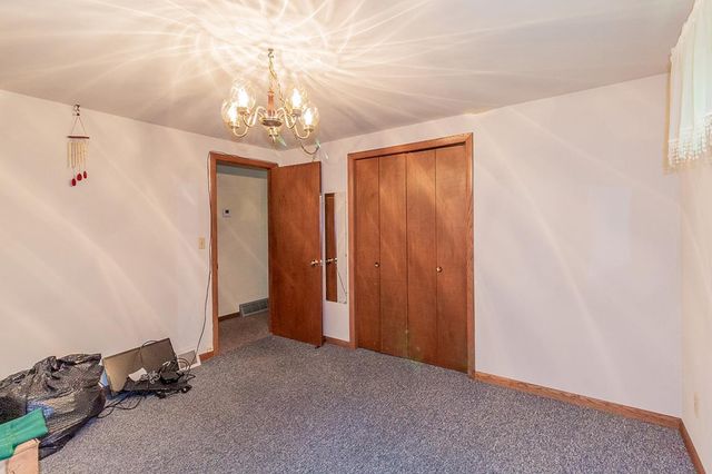 E8488 STAGE ROAD, New London, WI 54961