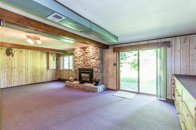 E8488 STAGE ROAD, New London, WI 54961