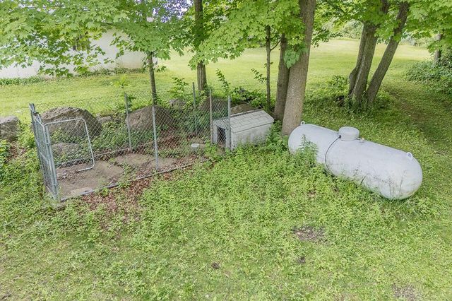 E8488 STAGE ROAD, New London, WI 54961