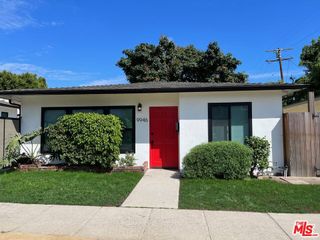 9946 Farragut Drive, Culver City, CA 90232
