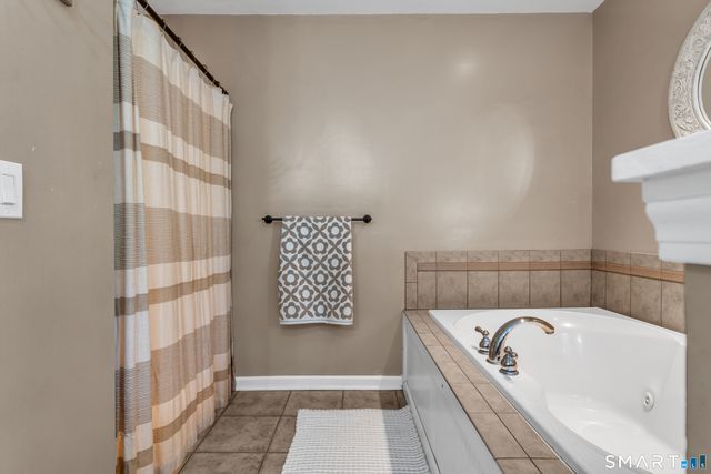 57 Hubbard Road, Haddam, CT 06438