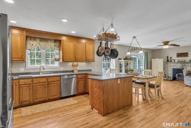 57 Hubbard Road, Haddam, CT 06438
