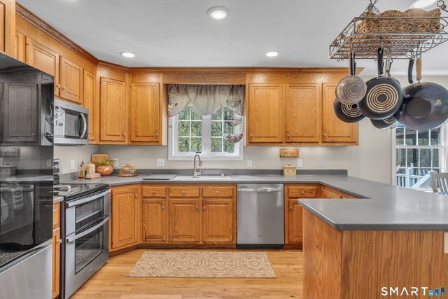 57 Hubbard Road, Haddam, CT 06438
